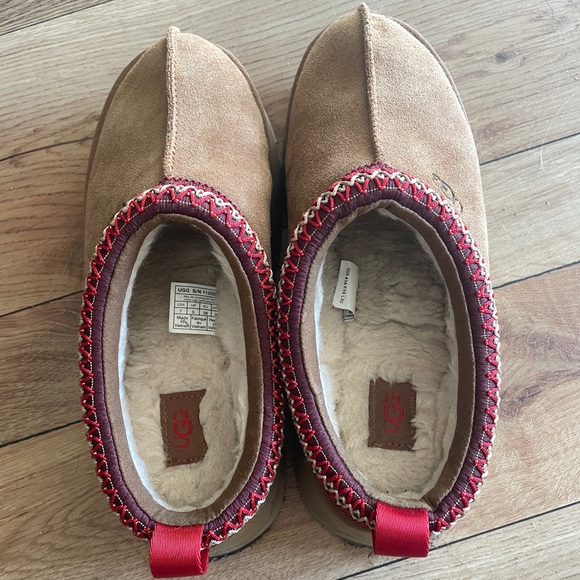 UGG Platform Tasman Slippers - Picture 3 of 4